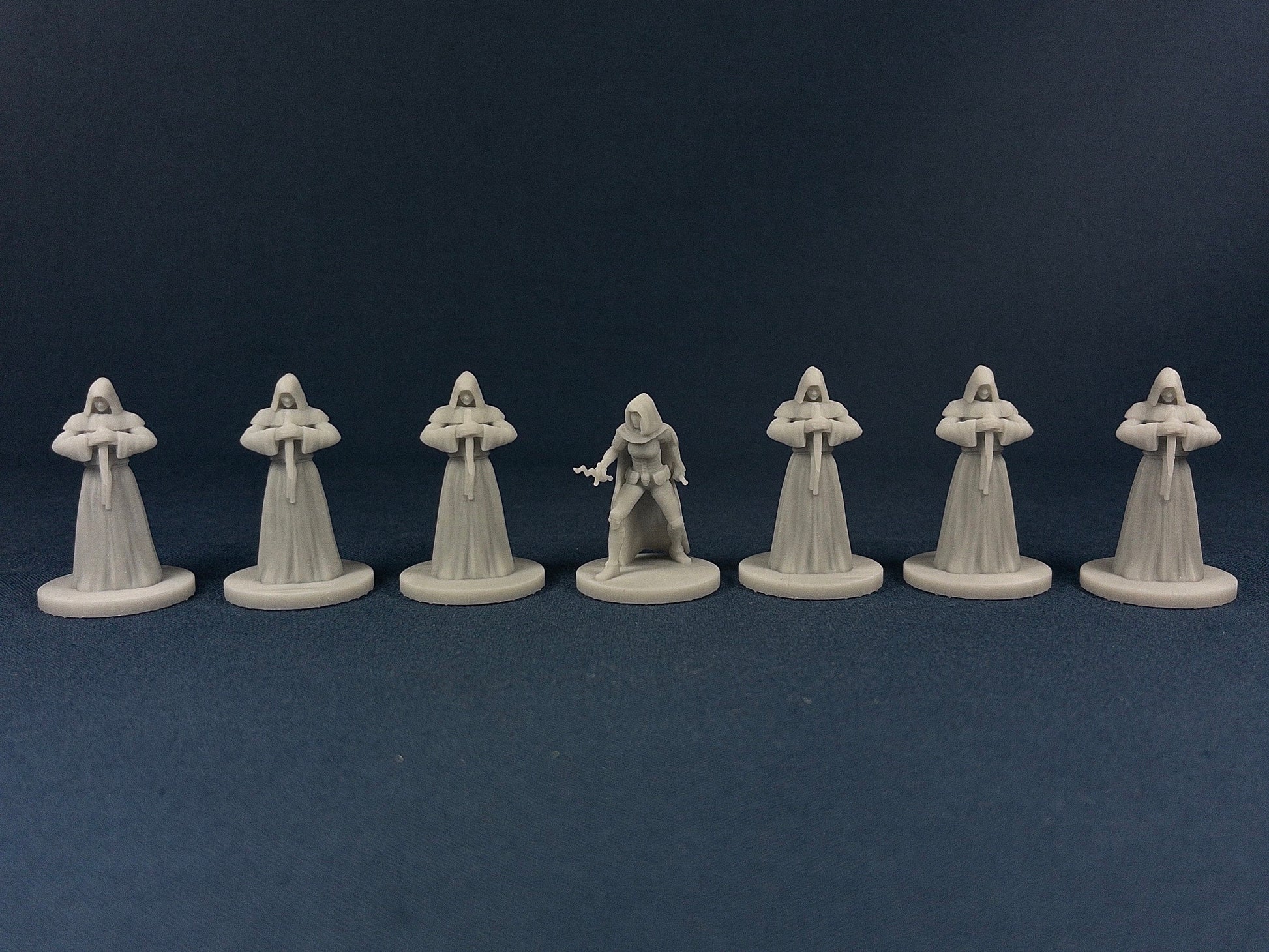 Cultist Set (7 Minis) | MZ4250 | Miniatures | 28mm Scale | Fanatic | Resin Printed Tabletop RPG Figures | DND | 5E