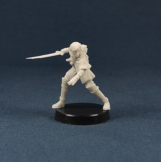 Elf Fighter | Vae Victis Miniatures | 32mm Scale | Resin Printed Tabletop RPG Figures | DND | 5E
