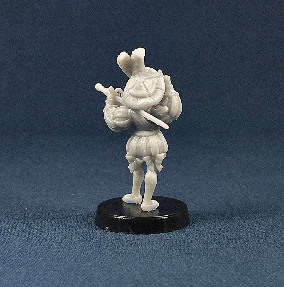 Landsknecht Girl | Vae Victis Miniatures | Bae Victis | Mercenary | NPC | Resin | Tabletop | Miniatures | TTRPG | DND | 5E