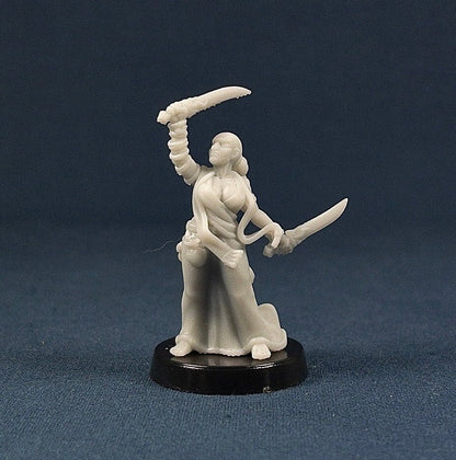 Augur | Vae Victis Miniatures | Swords | NPC | Soldier | Resin | Tabletop | Miniatures | TTRPG | DND | 5E