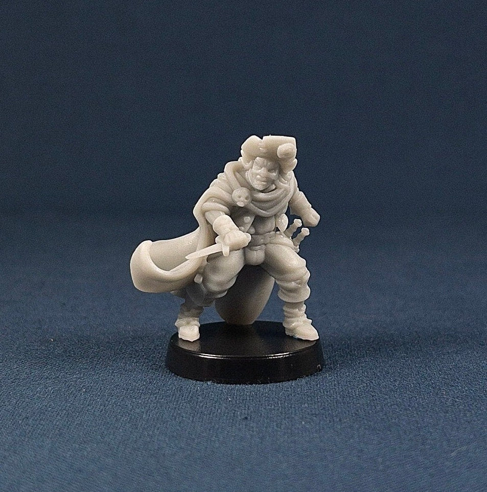 Mercenary | Vae Victis Miniatures | Sword for Hire | NPC | Soldier | Resin | Tabletop | Miniatures | TTRPG | DND | 5E