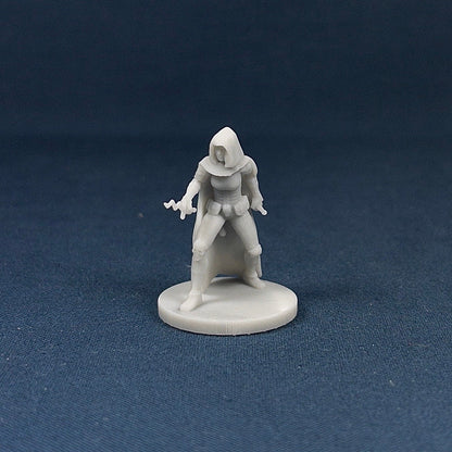 Cult Fanatic | MZ4250 | 28mm | Resin | Tabletop | Miniatures | TTRPG | DND | 5E