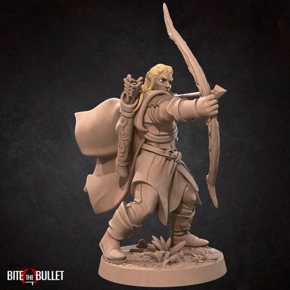 Elf Explorer | Bite The Bullet | 35mm Scale | Resin Printed Tabletop RPG Miniature Figures | DND | 5E