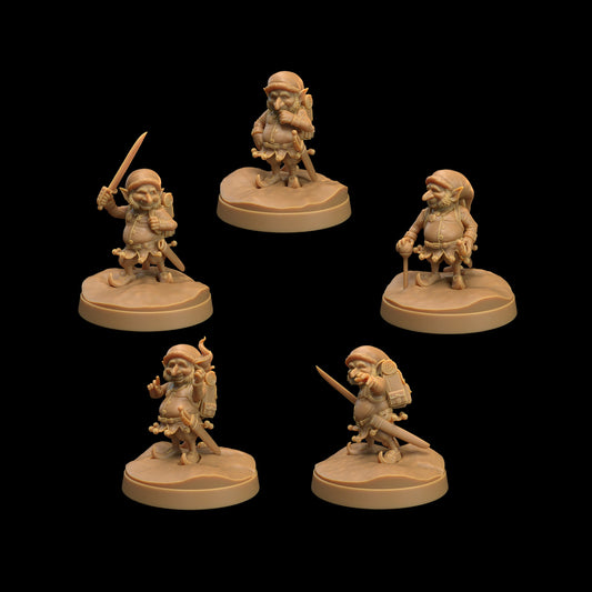 Christmas Elf Set | Dragon Trappers Lodge | Winter Advent Calendar | 32mm Scale Resin Printed Tabletop RPG Figure For DND 5E and OPR