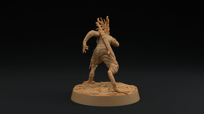 Nyxia Shadowblade | Dragon Trappers Lodge | Draconic Hero | Rogue Dragonborn | 32mm Scale Resin Printed Tabletop RPG Figure For DND 5E