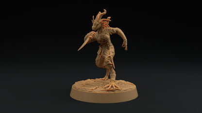 Nyxia Shadowblade | Dragon Trappers Lodge | Draconic Hero | Rogue Dragonborn | 32mm Scale Resin Printed Tabletop RPG Figure For DND 5E