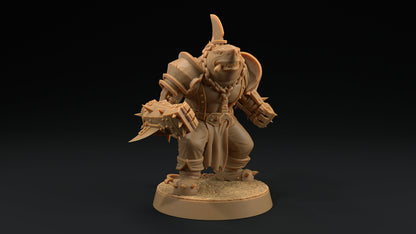 Finnigan "The Jaws" Lupo | Dragon Trappers Lodge | Hero Hunters Lodge | 32mm Scale Resin Printed Tabletop RPG Figure For DND and TTRPGs