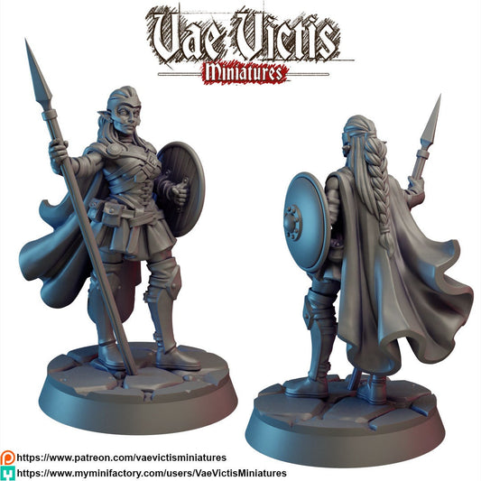 Amazonian Elf | Vae Victis Miniatures | 32mm Scale Resin Printed Tabletop RPG Figures for Tabletop Roleplaying or Wargaming