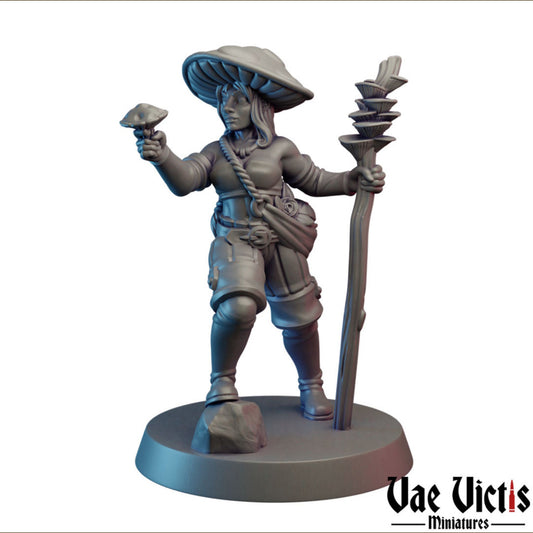Circle Of Spores Druid | Vae Victis Miniatures | 32mm Scale Resin Printed Tabletop RPG Figures for Tabletop Roleplaying or Wargaming