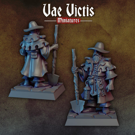 Grave Digger | Vae Victis Miniatures | 32mm Scale Resin Printed Tabletop RPG Figures for Tabletop Roleplaying or Wargaming