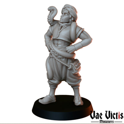 Desert Tribe Set | Vae Victis Miniatures | 32mm Scale Resin Printed Tabletop RPG Figures for Tabletop Roleplaying or Wargaming
