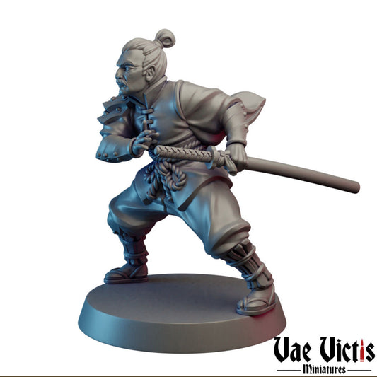 Ronin | Vae Victis Miniatures | 32mm Scale Resin Printed Tabletop RPG Figures for Tabletop Roleplaying or Wargaming