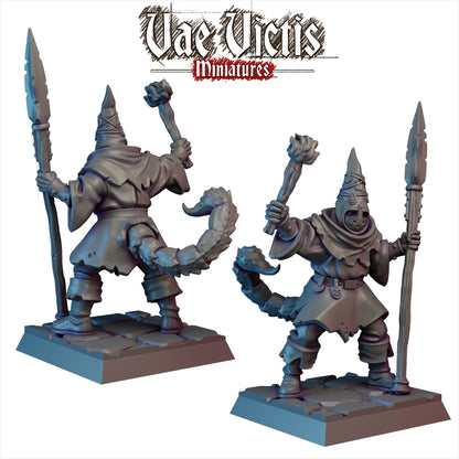 Cultist Set | Vae Victis Miniatures | 32mm Scale Resin Printed Tabletop RPG Figures for Tabletop Roleplaying or Wargaming