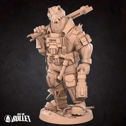 Space Lizard Mechanic | Bullet Galaxy | Bite The Bullet | 35mm Scale | Resin Printed Tabletop RPG Miniature Figures | DND | 5E