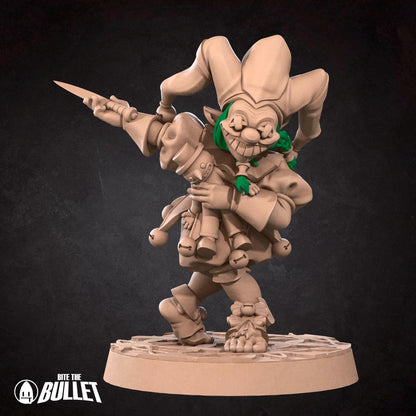 Halfling Daggerthrower | Horror Circus | Bite The Bullet | 35mm Scale | Resin Printed Tabletop RPG Miniature Figures | DND | 5E