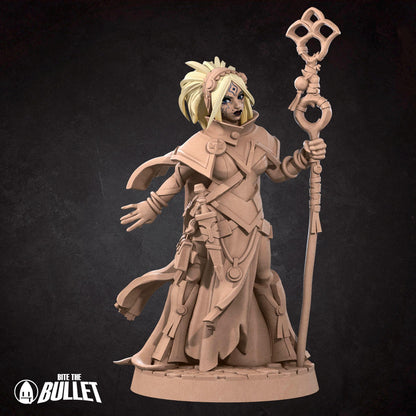 Human Sorceress | Iconic Heroes | Bite The Bullet | 35mm Scale | Resin Printed Tabletop RPG Miniature Figures | DND | 5E