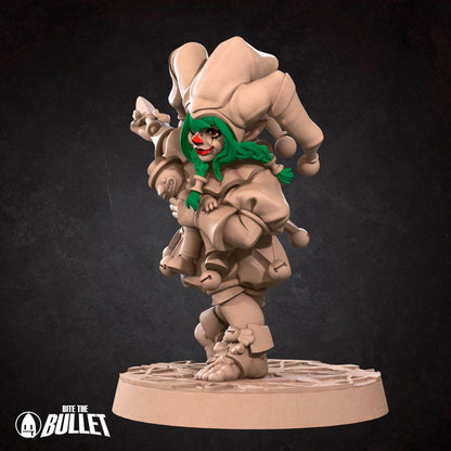 Halfling Daggerthrower | Horror Circus | Bite The Bullet | 35mm Scale | Resin Printed Tabletop RPG Miniature Figures | DND | 5E