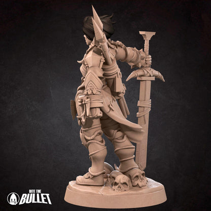 Human Barbarian | Iconic Heroes | Bite The Bullet | 35mm Scale | Resin Printed Tabletop RPG Miniature Figures | DND | 5E