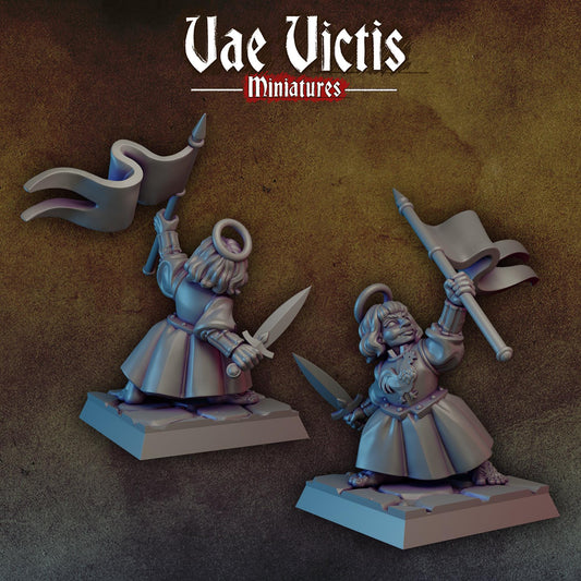 Halfling Folk Hero | Vae Victis Miniatures | 32mm Scale Resin Printed Tabletop RPG Figures for Tabletop Roleplaying or Wargaming
